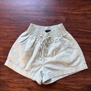 Forever 21 Girls Sage Green Linen Blend Shorts Size Small –